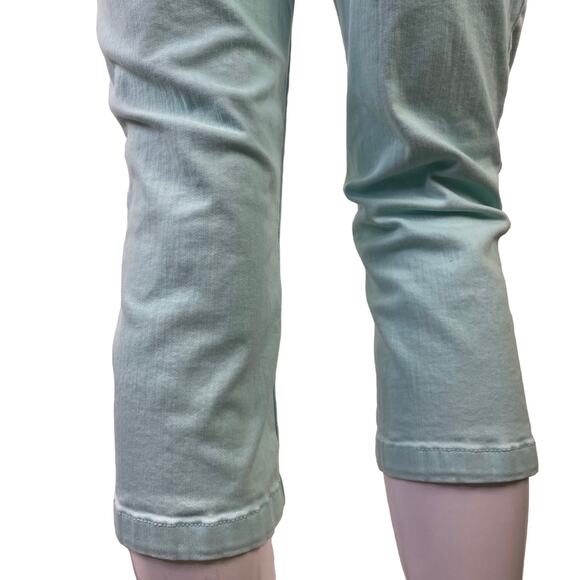 Bandolino Women's Mandie Capri Button Zip Side Slit Snap Spring Pastel Blue S 8 - Picture 9 of 16